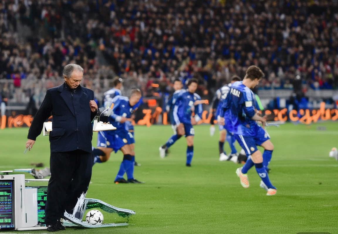 瓜迪奥拉欧冠淘汰赛战术解析：换人艺术与全员进攻之道(图2)